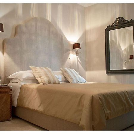La Dependance Hotel Noto Bagian luar foto