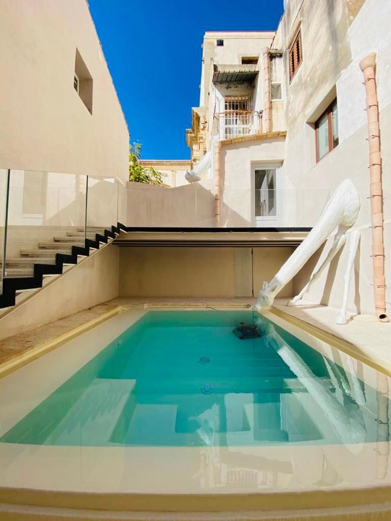 La Dependance Hotel Noto Bagian luar foto