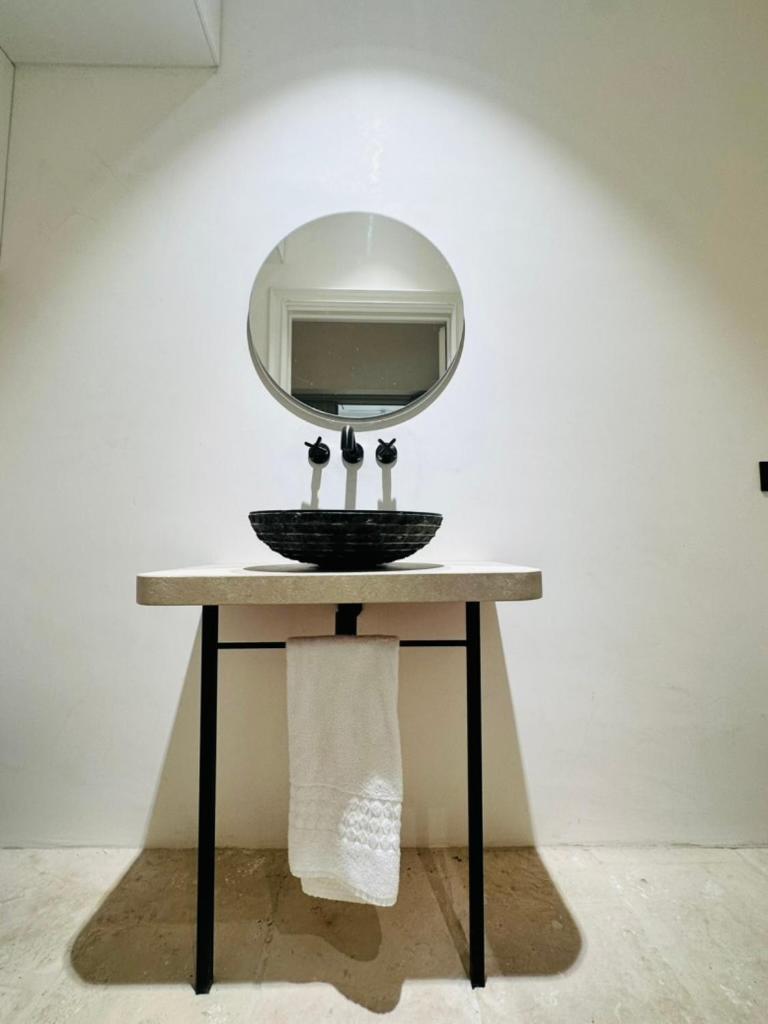 La Dependance Hotel Noto Bagian luar foto