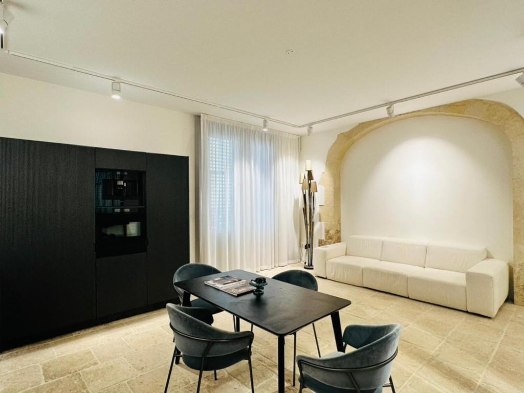 La Dependance Hotel Noto Bagian luar foto